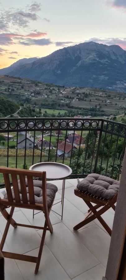1060 Meet Eat Hike & Tour Villa Plav Ngoại thất bức ảnh